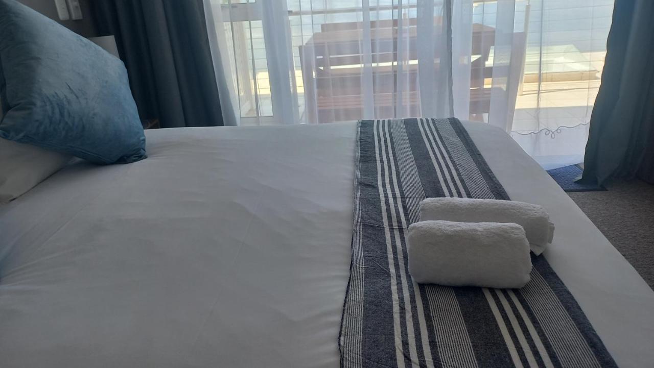 קניסנה Phoenix Lodge And Waterside Accommodation מראה חיצוני תמונה