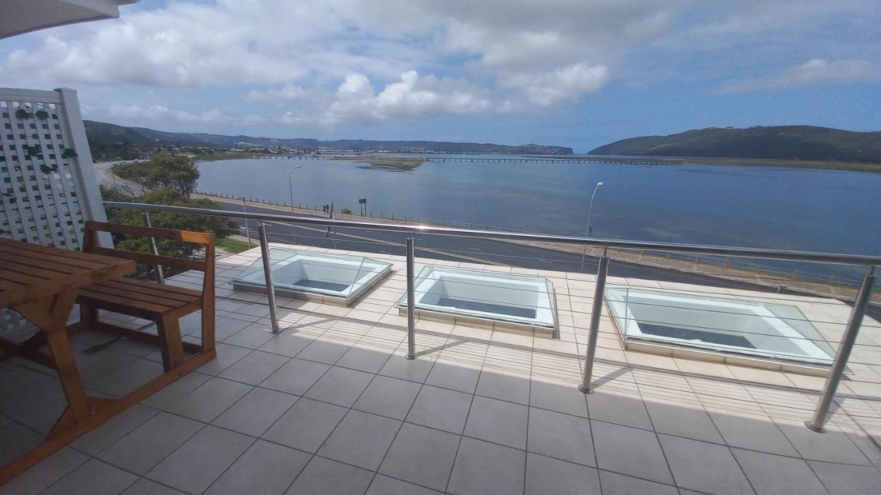 קניסנה Phoenix Lodge And Waterside Accommodation מראה חיצוני תמונה