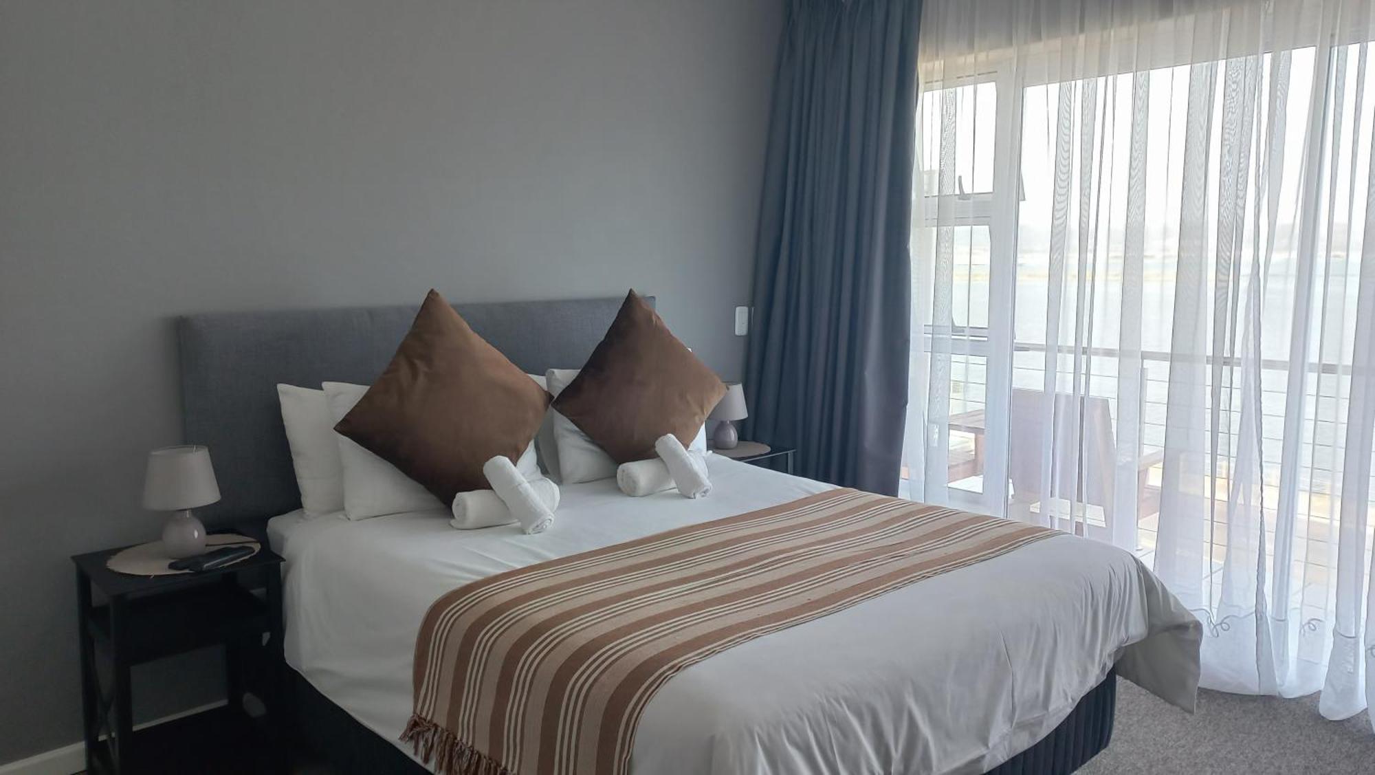 קניסנה Phoenix Lodge And Waterside Accommodation מראה חיצוני תמונה