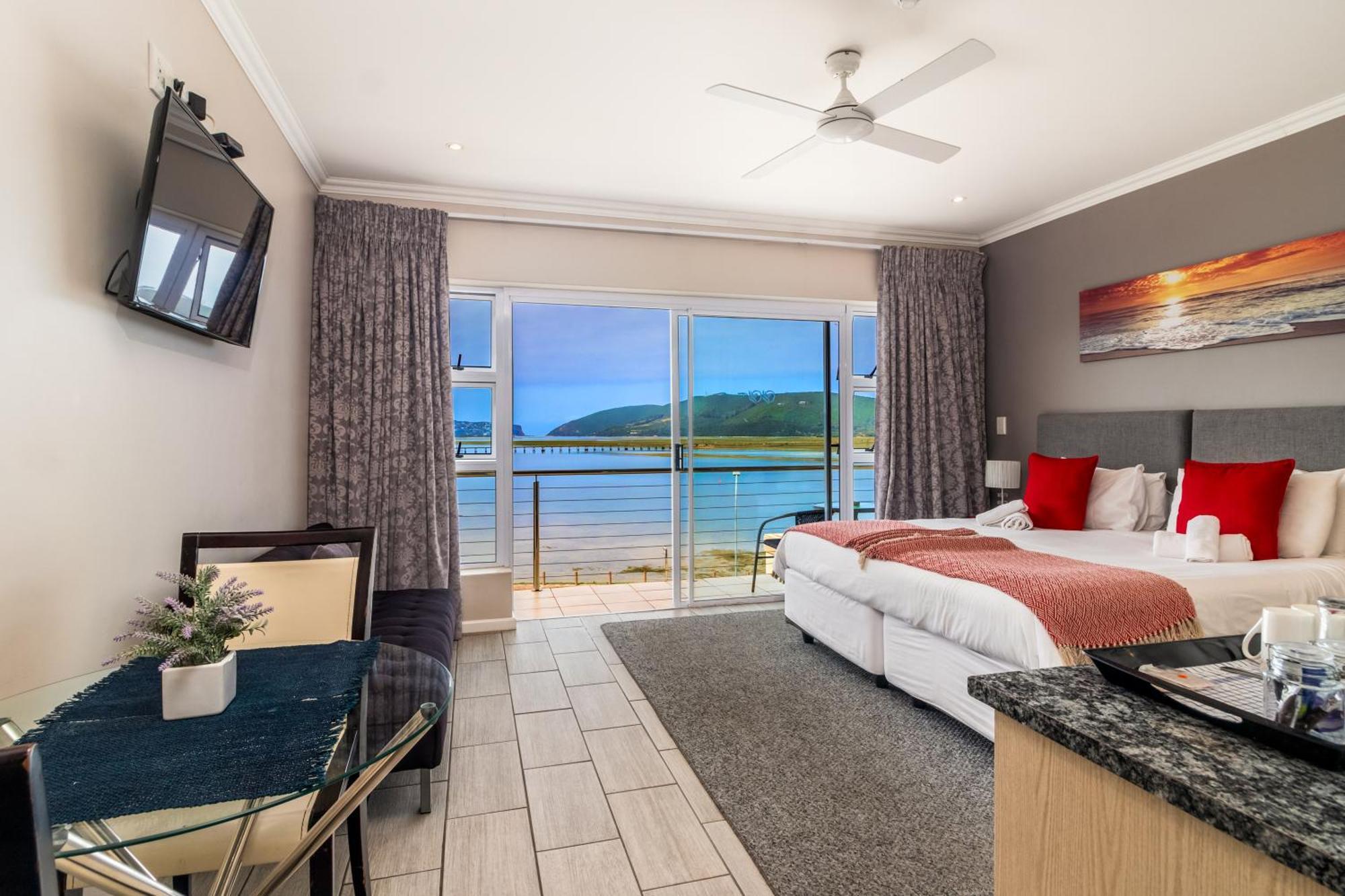 קניסנה Phoenix Lodge And Waterside Accommodation מראה חיצוני תמונה