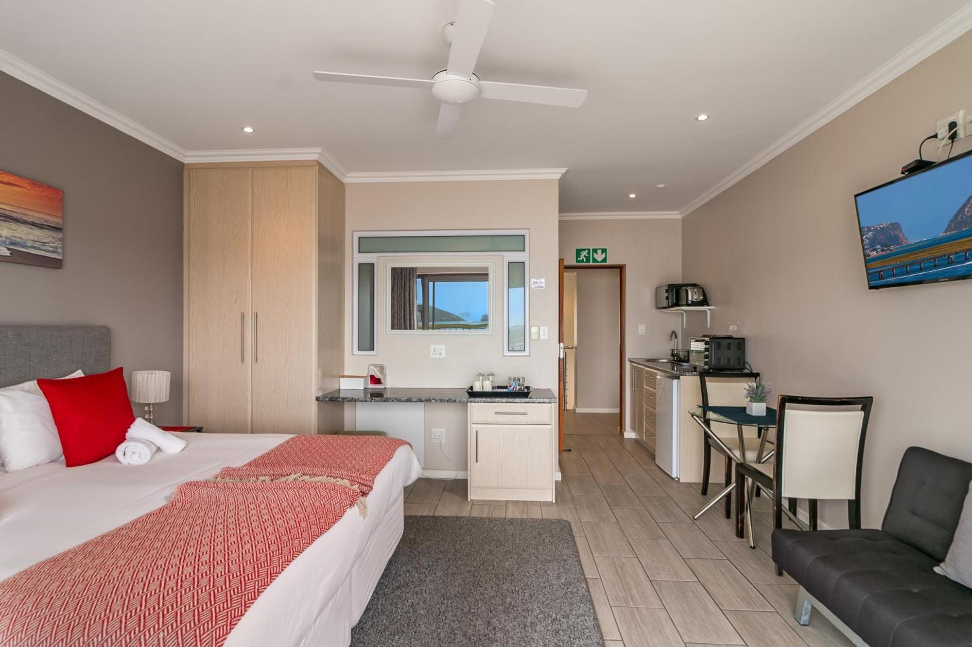 קניסנה Phoenix Lodge And Waterside Accommodation מראה חיצוני תמונה